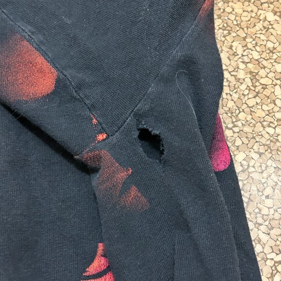 Canadian Exclusive Taz/Bugs AOP Tee - Picture 6 of 6